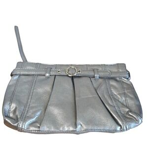 EUC Neiman Marcus Silver Wristlet Clutch Zip‎ Top Metallic Silver Bag